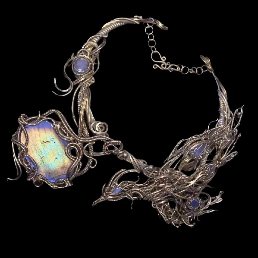 heart-of-the-phoenix-brass-wire-wrapped-labradorite-necklace